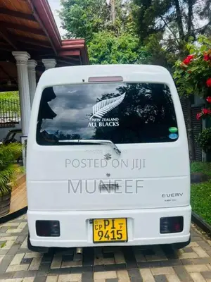 Suzuki Every 2015 Van (Used)