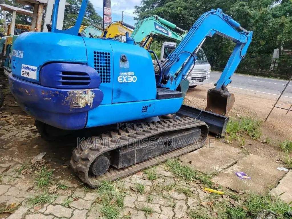 Hitachi Landy 2015 Heavy-Duty (Used)