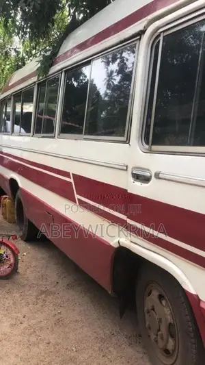 Toyota Coaster 1985 Bus (Used)