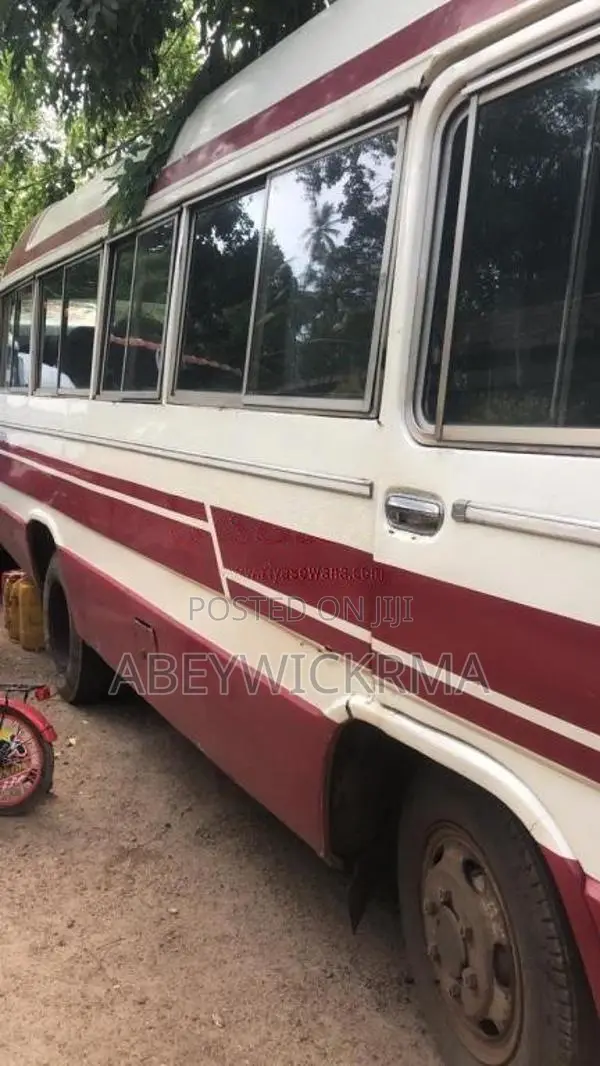 Toyota Coaster 1985 Bus (Used)