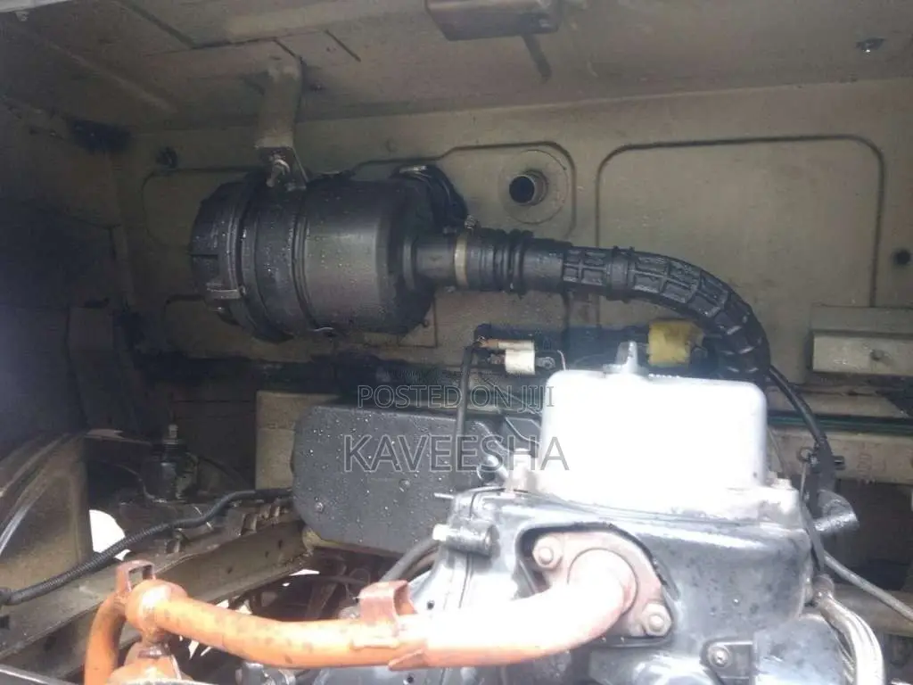 Bajaj 4 Stroke 2014 Three Wheel (Used)