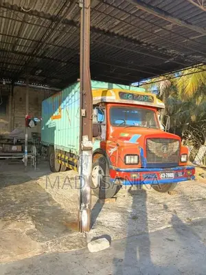 Tata 1210 1992 Lorry (Used)