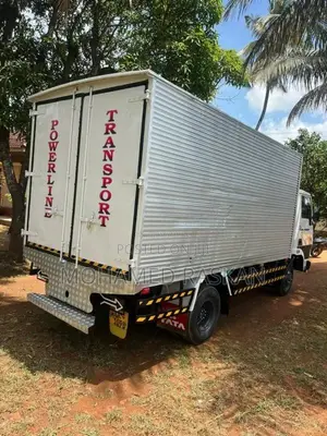 Tata 709 2012 Lorry (Used)