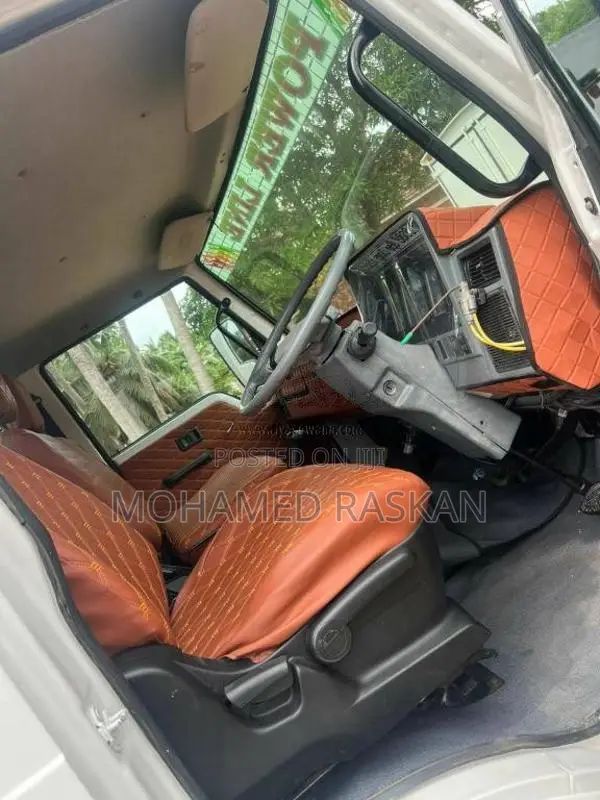 Tata 709 2012 Lorry (Used)