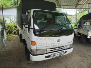 Toyota Dyna 1994 Lorry (Used)