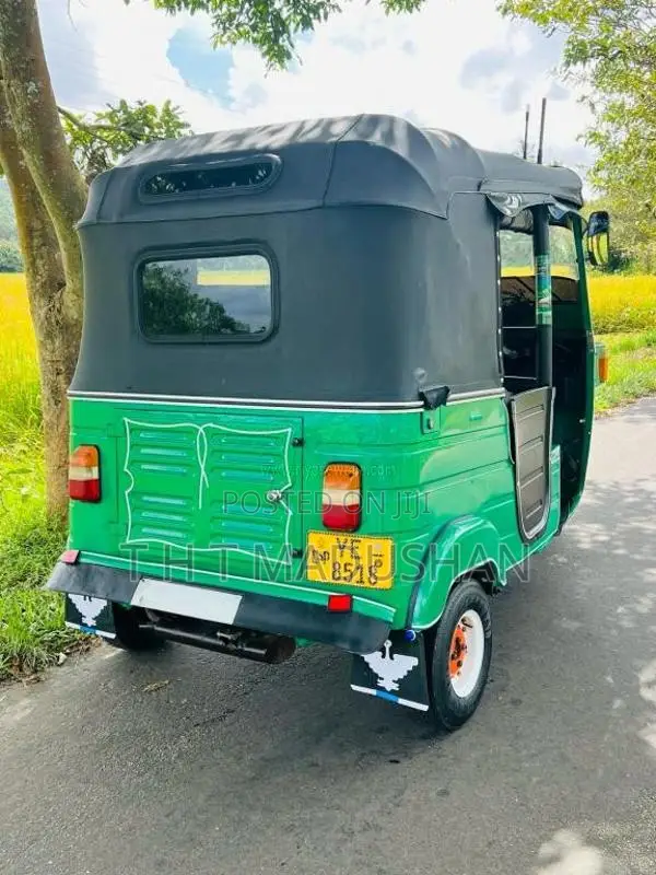 Bajaj RE 2010 Three Wheel (Used)