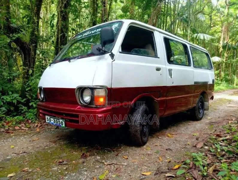 Toyota LH30 1981 Van (Used)