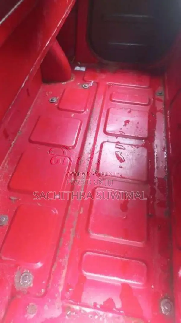 Bajaj 4 Stroke 2013 Three Wheel (Used)