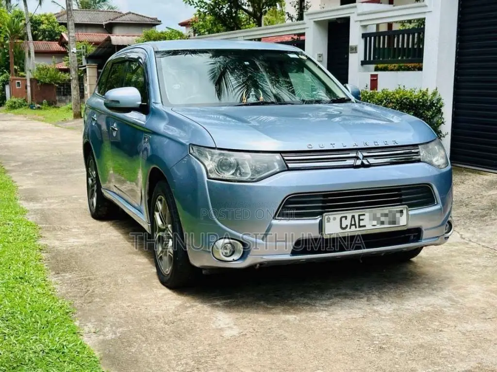 Mitsubishi Outlander 2014 SUV (Used)