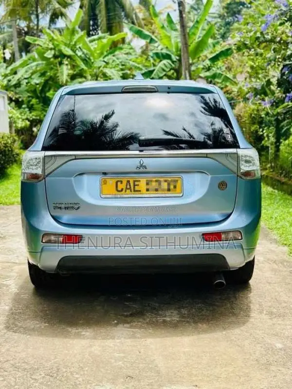 Mitsubishi Outlander 2014 SUV (Used)