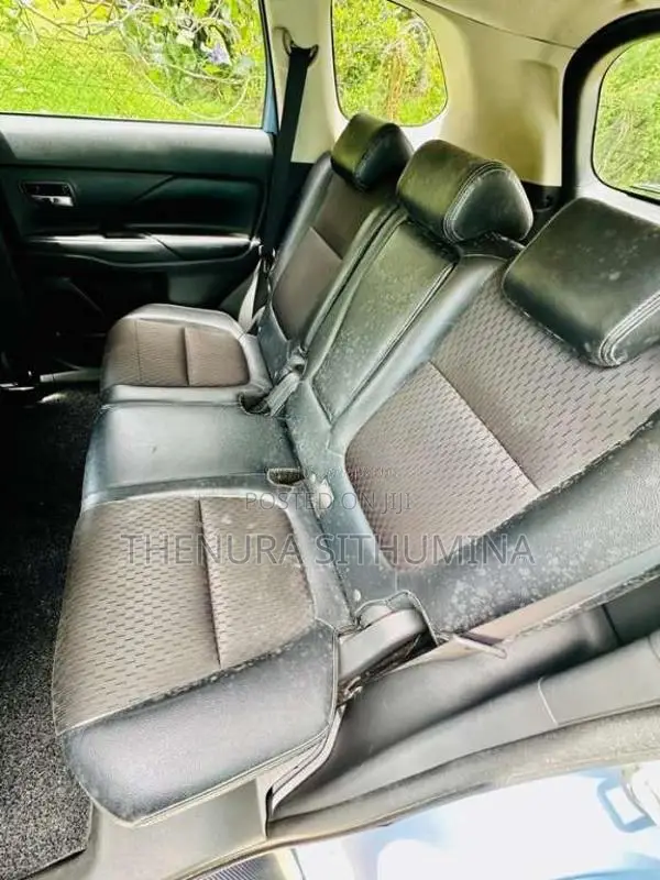 Mitsubishi Outlander 2014 SUV (Used)