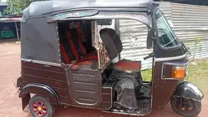Bajaj 4 Stroke 2013 Three Wheel (Used)