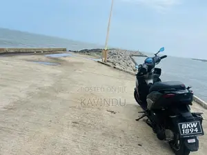Hero Xoom 125 2025 Motorbike (Used)