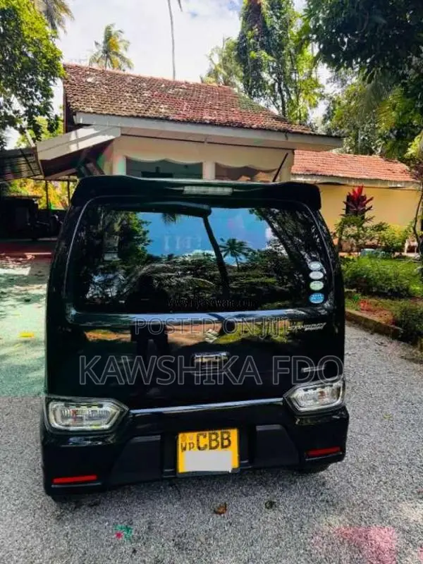 Suzuki Wagon R Stingray 2017 Car (Used)