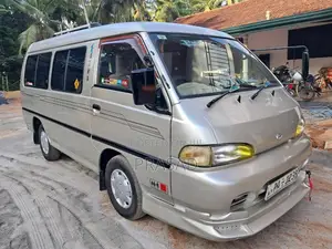 Hyundai H100 2001 Van (Used)