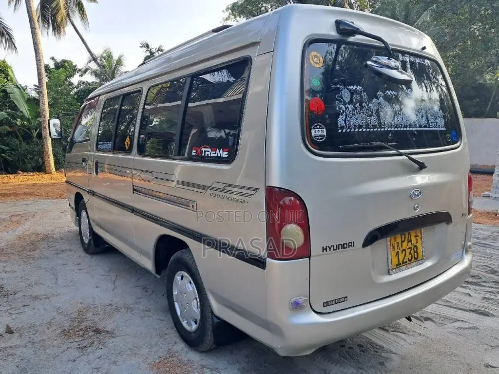 Hyundai H100 2001 Van (Used)