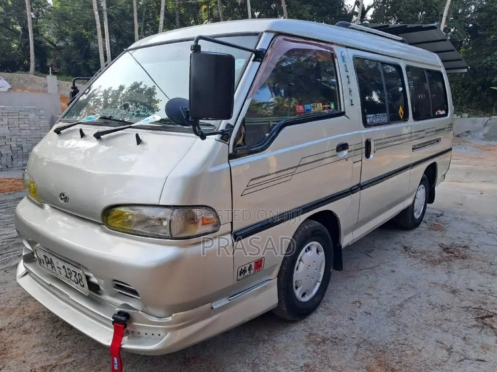 Hyundai H100 2001 Van (Used)