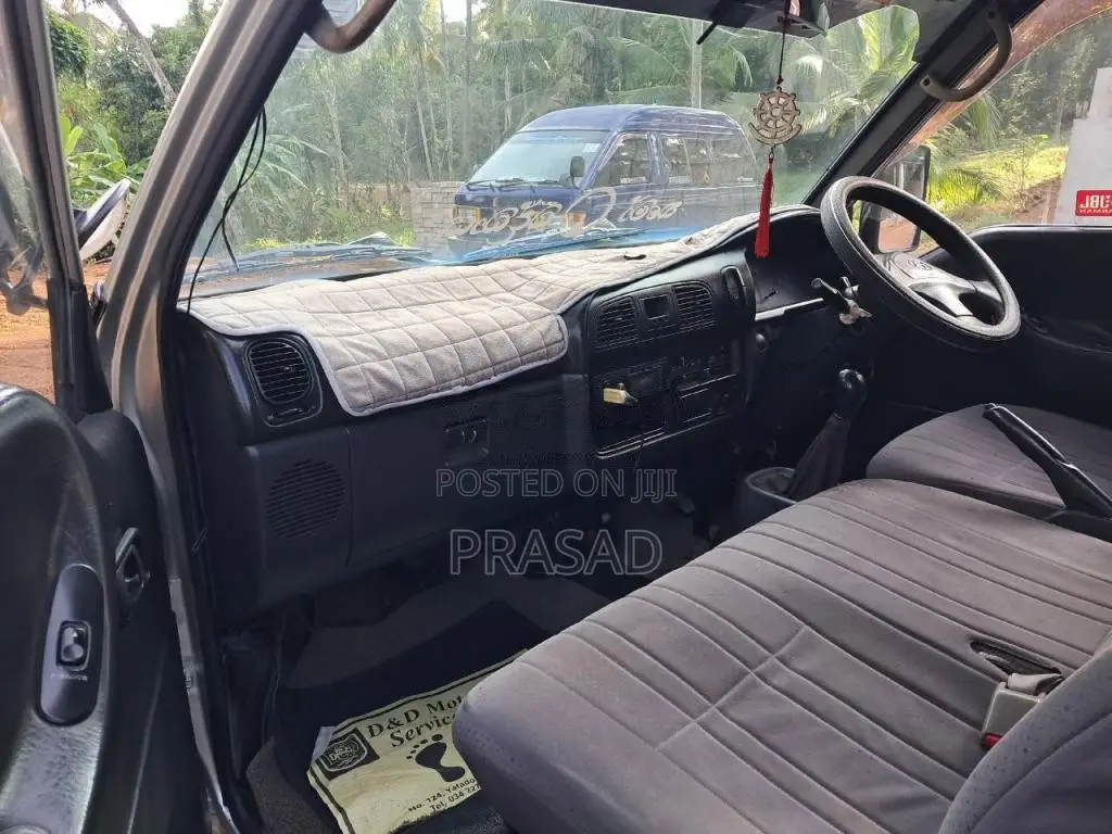 Hyundai H100 2001 Van (Used)
