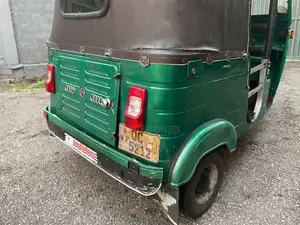 Bajaj 2 Stroke 2005 Three Wheel (Used)