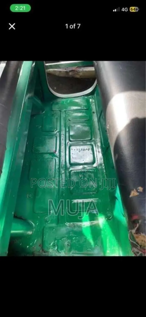 Bajaj 2 Stroke 2005 Three Wheel (Used)