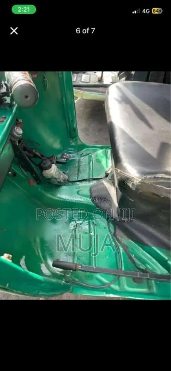 Bajaj 2 Stroke 2005 Three Wheel (Used)