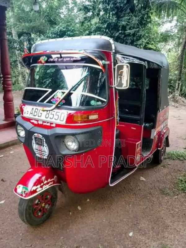 Bajaj RE 4 Stroke 2015 Three Wheel (Used)