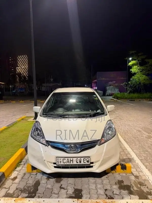 Honda Fit Gp1 2013 Car (Used)