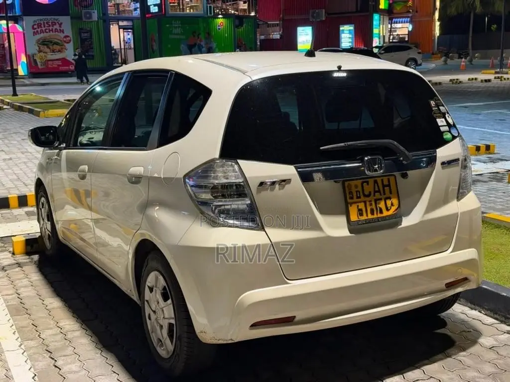 Honda Fit Gp1 2013 Car (Used)