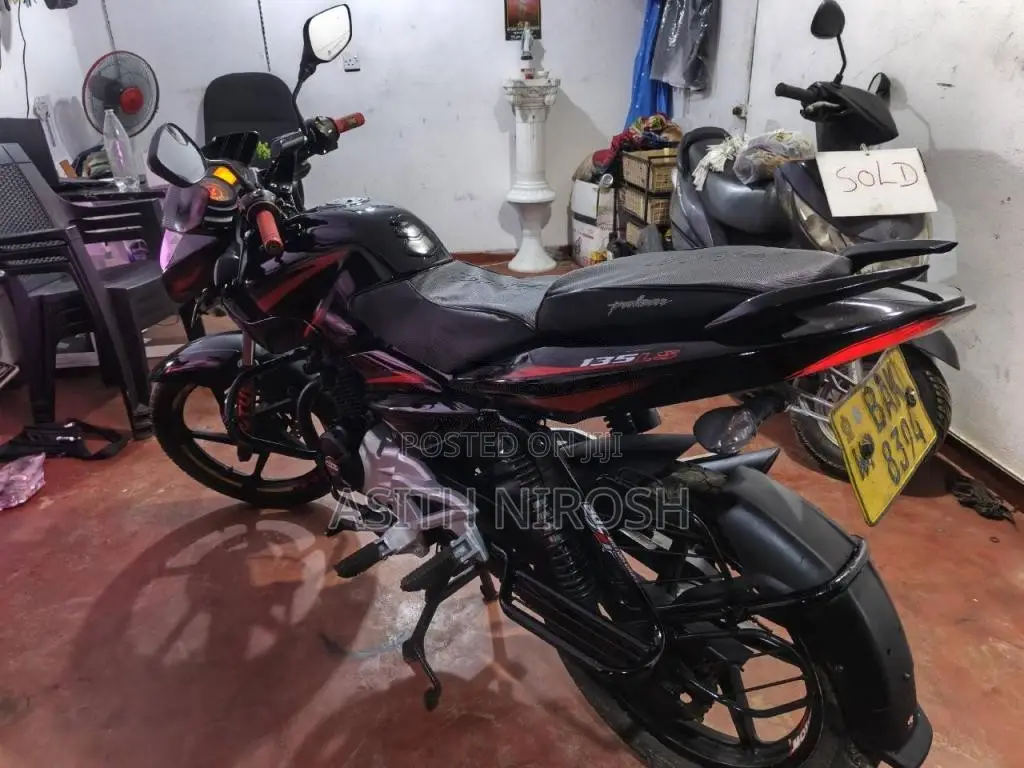 Bajaj Pulsar 135 2013 Motorbike (Used)