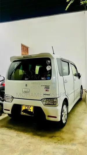 Suzuki Wagon R Stingray 2018 Car (Used)