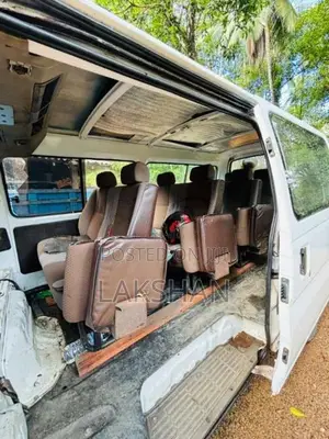 Nissan Caravan 1999 Van (Used)