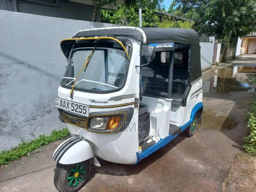TVS KING 2015 Three Wheel (Used)