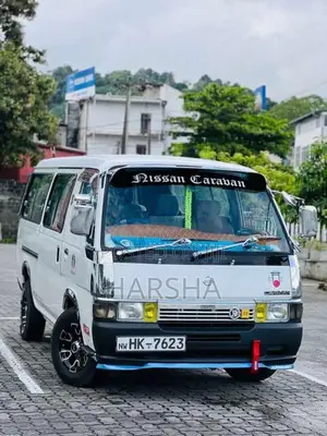Nissan Caravan 1998 Van (Used)