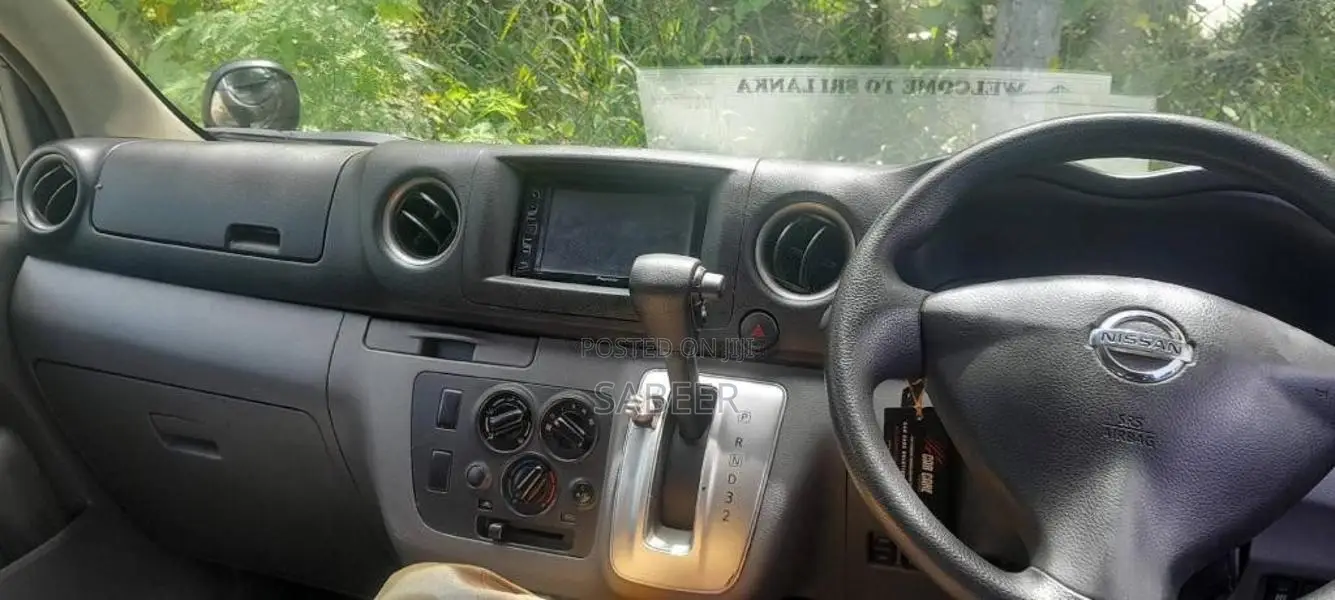 Nissan NV350 2013 Van (Used)