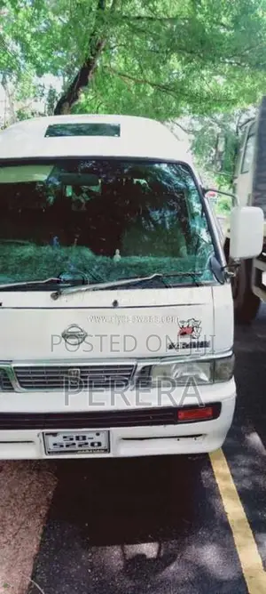 Nissan Caravan 1992 Van (Used)