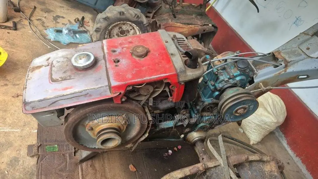 Kubota K600 2009 Tractor (Used)