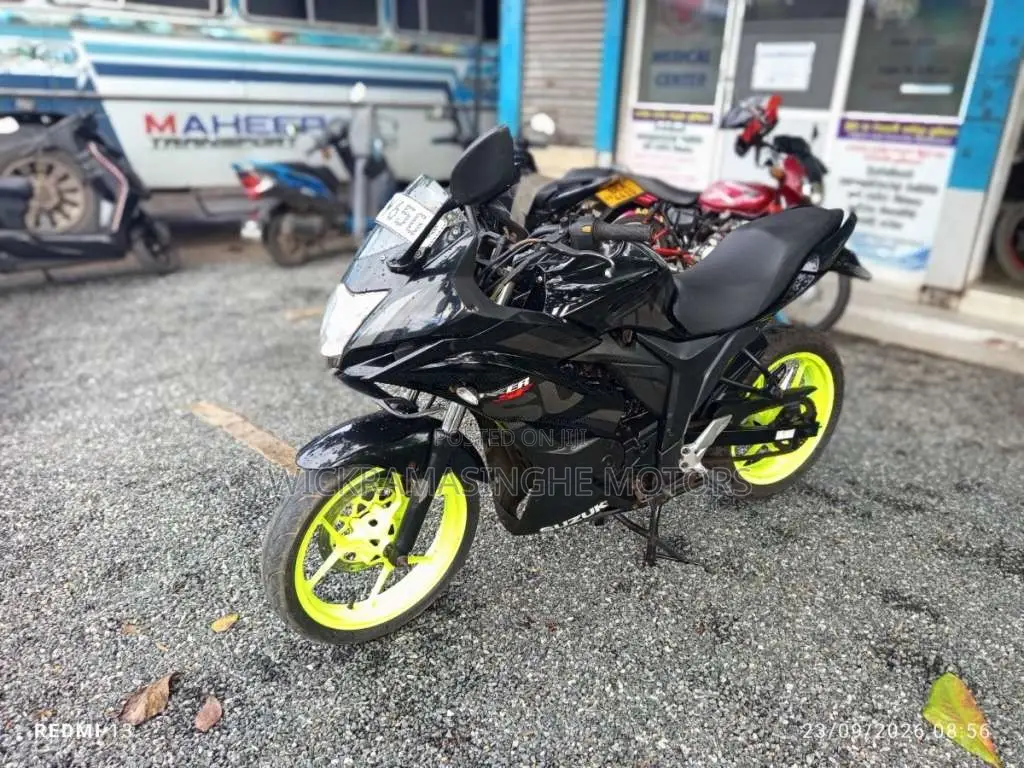 Suzuki Gixxer SF  2017 1990 Motorbike (Used)