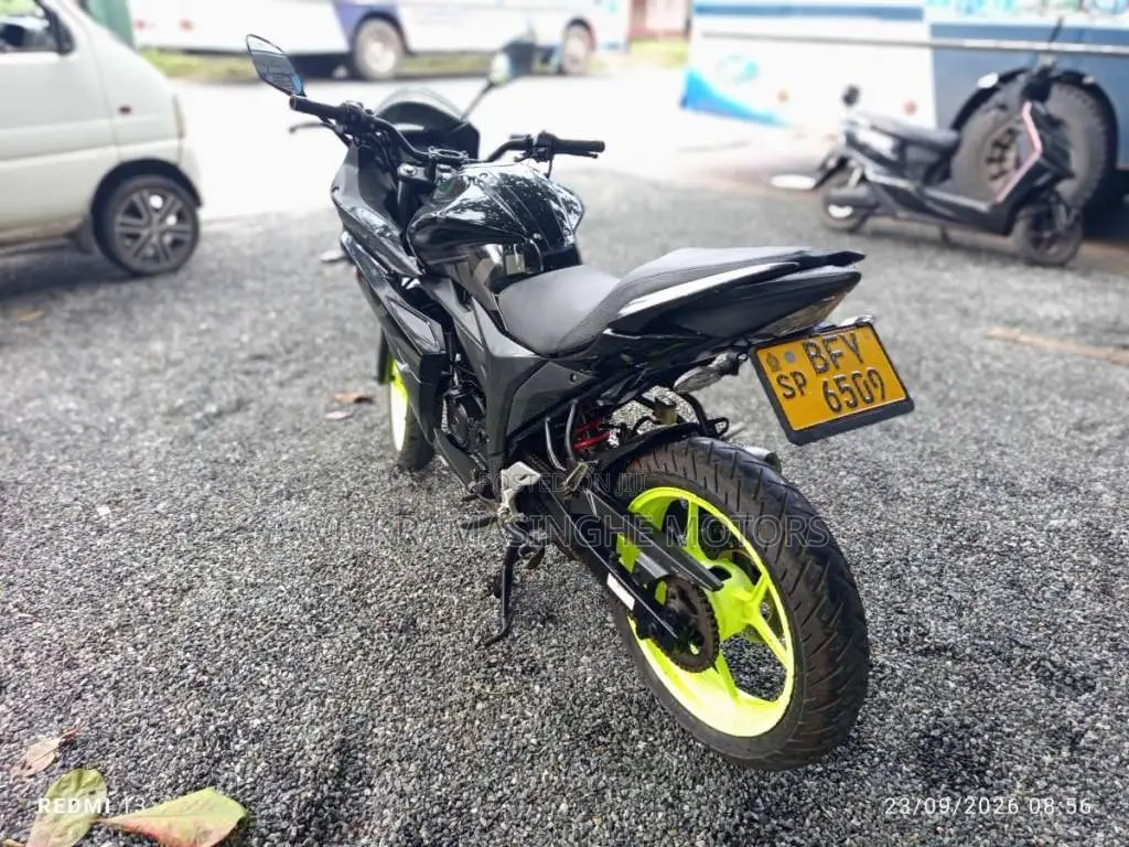 Suzuki Gixxer SF  2017 1990 Motorbike (Used)