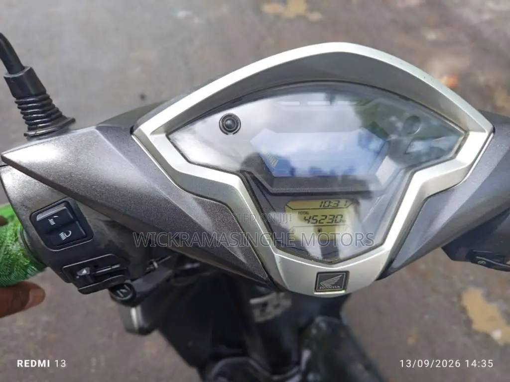 Honda Grazia 1990 Motorbike (Used)
