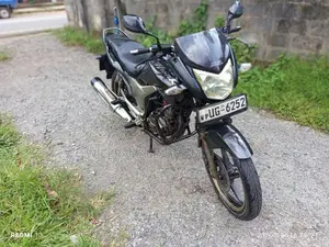 Hero Hunk 1990 Motorbike (Used)