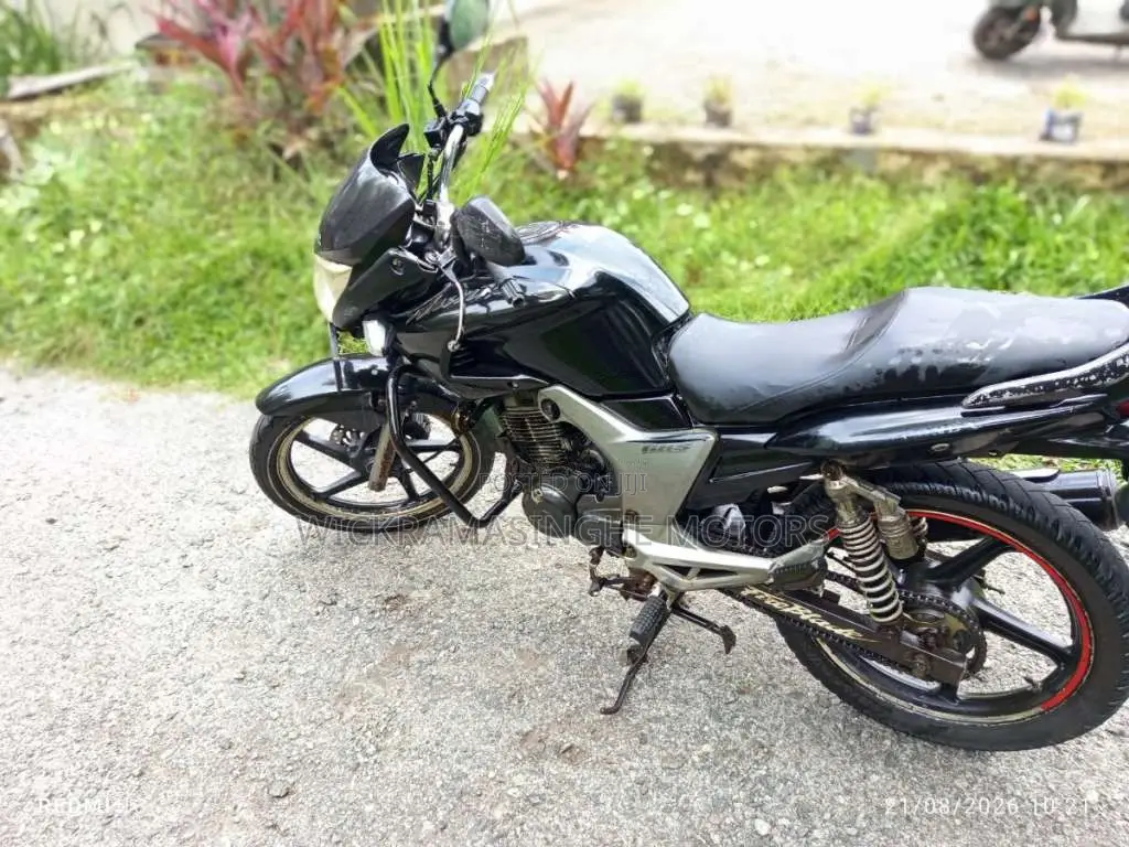 Hero Hunk 1990 Motorbike (Used)