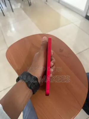 Apple iPhone 14 256 GB Red