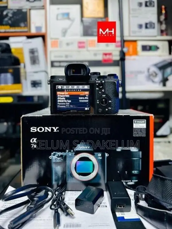 Sony A7 ll Mirrorless Full Frame Camera Set Box