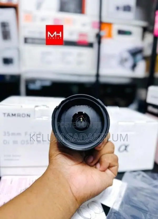 Tamron 35mm f/2.8 Di III OSD M 1:2 Lens for Sony E