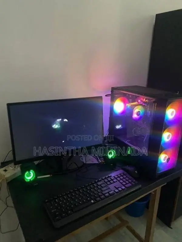 MSI AMD Ryzen 5 3400G Computer Set