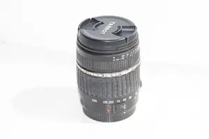 Dslr Canon 800D With 18-200mm Lens + 50mm 1.8