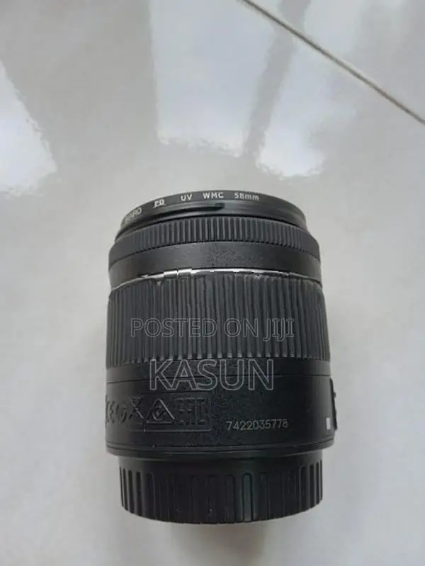 Canon EF-S 18-55mm IS STM