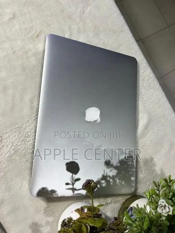 Apple MacBook Air