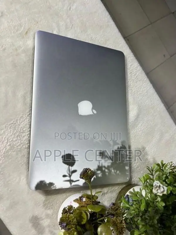 Apple MacBook Air