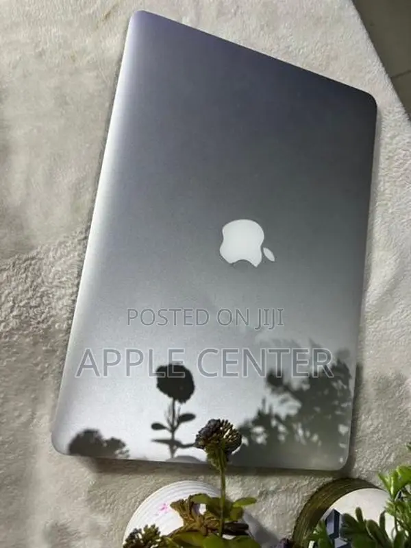 Apple MacBook Air